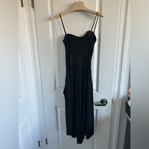 Black Evening Dress - Picture 4 of 5